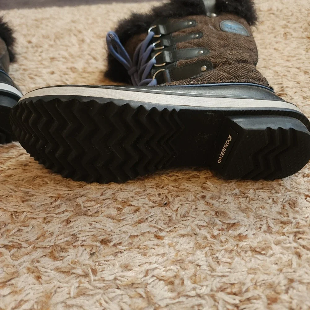 Sorel Tofino Herringbone Winter Boots Women 7 Brown Black Waterproof Faux Fur